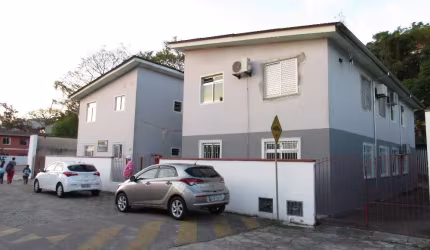 Apartamento com 3 quartos para alugar na Rua Congonhas, 216, Monte Verde, Florianópolis, 48 m2 por R$ 2.400
