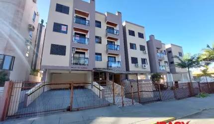 Apartamento com 2 quartos para alugar na Rua Doutor Antônio Santaella, 111, Canasvieiras, Florianópolis, 50 m2 por R$ 2.500