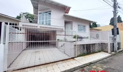 Casa com 3 quartos para alugar na Martinha Maia de Souza, 48, Fazenda Santo Antônio, São José, 180 m2 por R$ 3.850