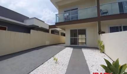 Casa com 2 quartos para alugar na Rua Carijó, 157, Bela Vista, Palhoça, 75 m2 por R$ 2.500