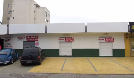 Ponto comercial com 1 sala para alugar na Rua Ursulina Senna de Castro, 150, Estreito, Florianópolis, 27 m2 por R$ 1.980