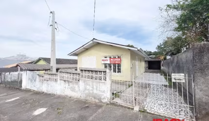 Casa com 2 quartos para alugar na Rua Germano Spricigo, 957, Caminho Novo, Palhoça, 94 m2 por R$ 1.800