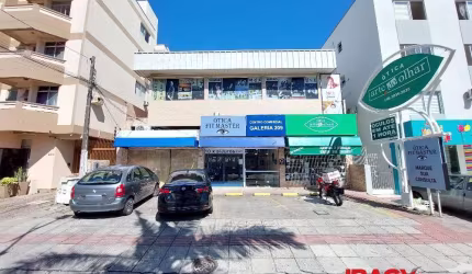 Ponto comercial com 2 salas para alugar na Avenida Lédio João Martins, 209, Kobrasol, São José, 41 m2 por R$ 1.200
