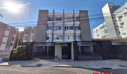 Prédio para alugar na Rua Fernando Ferreira de Mello, 334, Bom Abrigo, Florianópolis