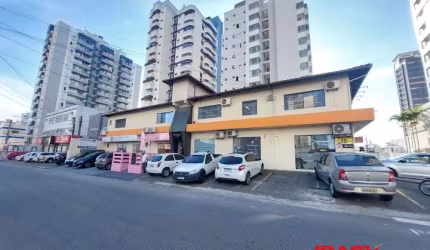 Sala comercial com 3 salas para alugar na Avenida Presidente Nereu Ramos, 851, Campinas, São José, 100 m2 por R$ 3.500