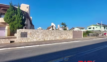 Terreno comercial para alugar na Rua Coronel Bernardino Machado, 00, Centro, Palhoça, 840 m2 por R$ 7.000