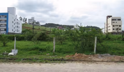 Terreno comercial para alugar na Rua José Rafael Freitas, Areias, São José, 360 m2 por R$ 1.080