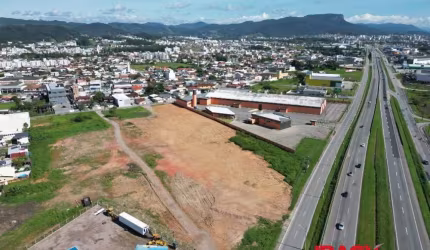 Terreno comercial para alugar na Marginal Br 101, 217, Aririu, Palhoça, 12000 m2 por R$ 36.000