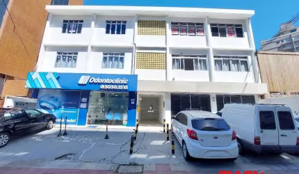 Apartamento com 1 quarto para alugar na Rua Padre Roma, 431, Centro, Florianópolis, 19 m2 por R$ 1.900