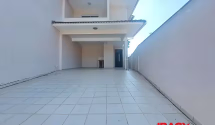 Casa com 3 quartos para alugar na Rua Coronel Maurício Spalding de Souza, 742, Santa Mônica, Florianópolis, 143 m2 por R$ 6.200