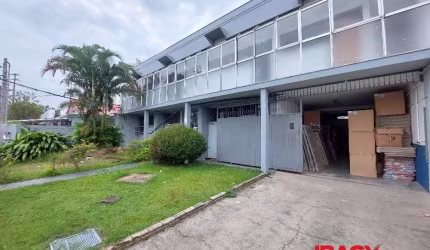 Barracão / Galpão / Depósito com 26 salas para alugar na Rua Dom Pedro II, 63, Capoeiras, Florianópolis, 850 m2 por R$ 18.000