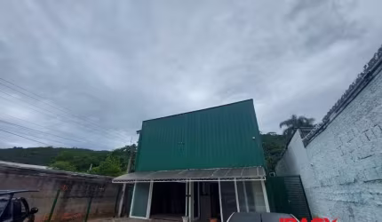 Barracão / Galpão / Depósito para alugar na Rodovia Doutor Antônio Luiz Moura Gonzaga, 4559, Rio Tavares, Florianópolis, 882 m2 por R$ 19.800