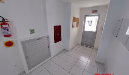 Apartamento com 2 quartos para alugar na Rua Nereu Ghizoni, 890, Guarda do Cubatão, Palhoça, 46 m2 por R$ 1.000