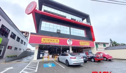Sala comercial com 2 salas para alugar na Avenida Bom Jesus de Nazaré, 935, Aririu, Palhoça, 49 m2 por R$ 2.500