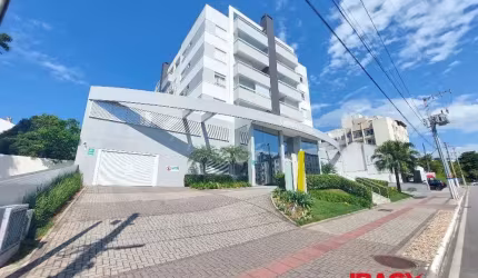 Apartamento com 3 quartos para alugar na Avenida Patrício Caldeira de Andrade, 620, Abraão, Florianópolis, 89 m2 por R$ 3.450