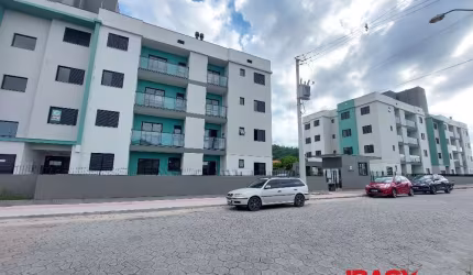Apartamento com 2 quartos para alugar na Estrada Cristóvão Machado de Campos, 461, Vargem Grande, Florianópolis, 56 m2 por R$ 2.300