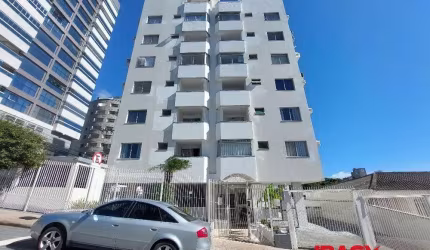 Apartamento com 1 quarto para alugar na Rua Santo Antônio, 390, Barreiros, São José, 46 m2 por R$ 1.450