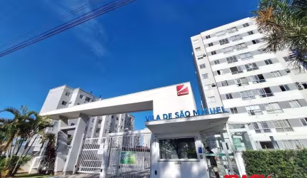 Apartamento com 2 quartos para alugar na Rua Manoel Mariano Ferreira, 621, Rio Caveiras, Biguaçu, 49 m2 por R$ 1.800