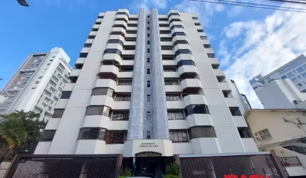Apartamento com 4 quartos para alugar na Rua Antônio Dib Mussi, 522, Centro, Florianópolis, 181 m2 por R$ 4.000