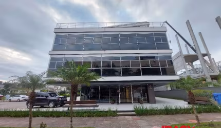 Sala comercial com 3 salas para alugar na Rua Orlando Phillipi, 100, Saco Grande, Florianópolis, 378 m2 por R$ 12.000