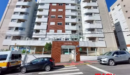 Apartamento com 3 quartos para alugar na Rua Santos Saraiva, 1180, Estreito, Florianópolis, 84 m2 por R$ 3.350