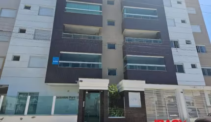 Apartamento com 3 quartos para alugar na Rua Aroeira, 39, Praia Grande, Governador Celso Ramos, 90 m2 por R$ 4.500