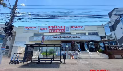Prédio com 7 salas para alugar na Rua Desembargador Pedro Silva, 1924, Coqueiros, Florianópolis, 1262 m2 por R$ 33.000