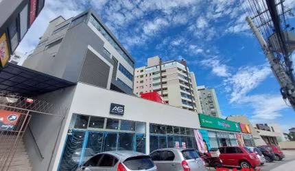 Sala comercial com 1 sala para alugar na Rua Lauro Linhares, 1374, Trindade, Florianópolis, 352 m2 por R$ 18.503