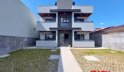 Apartamento com 2 quartos para alugar na Luciano Geremias, 247, Forquilhinhas, São José, 66 m2 por R$ 2.200