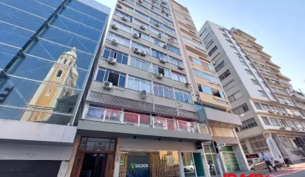 Kitnet / Stúdio para alugar na Rua Arcipreste Paiva, 43, Centro, Florianópolis, 23 m2 por R$ 2.000