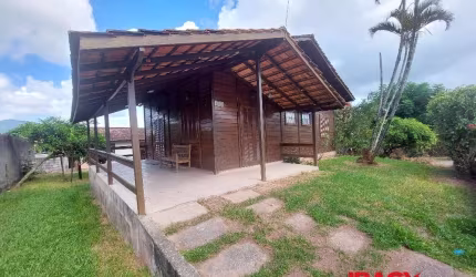 Casa com 3 quartos para alugar na Rua Olavo Juvenal Ramos, 620, Campeche, Florianópolis, 205 m2 por R$ 5.000
