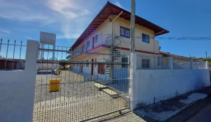 Apartamento com 2 quartos para alugar na Rua José Silveira de Souza, 762, Ponte do Imaruim, Palhoça, 50 m2 por R$ 1.200
