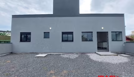 Casa com 2 quartos para alugar na RUA 700, 58, Campeche, Florianópolis, 50 m2 por R$ 4.000
