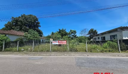 Terreno comercial para alugar na CORONEL EMEDIO AMORIM, 86, Centro, Biguaçu, 609 m2 por R$ 2.300