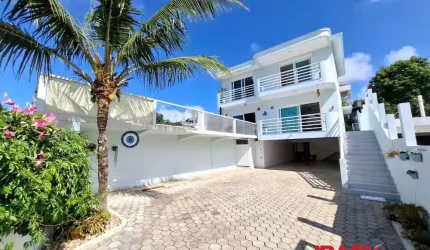 Casa com 3 quartos para alugar na Rua Graciliano Manoel Gomes, 1975, Ingleses do Rio Vermelho, Florianópolis, 320 m2 por R$ 14.300