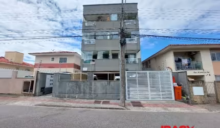 Apartamento com 2 quartos para alugar na Rua Amarildo Rohling Guizoni, 432, Serraria, São José, 74 m2 por R$ 1.990