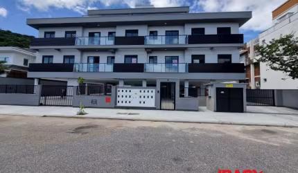 Apartamento com 1 quarto para alugar na Avenida dos Jerivás, 540, Cachoeira do Bom Jesus, Florianópolis, 37 m2 por R$ 1.800