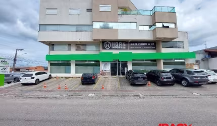 Sala comercial com 2 salas para alugar na Avenida Hilza Terezinha Pagani, 936, Pagani, Palhoça, 300 m2 por R$ 8.000