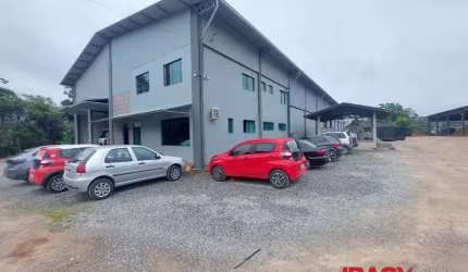 Barracão / Galpão / Depósito para alugar na VEREADOR ROGÉRIO DA SILVA, S/N Q1 L8 GALPÃO 01, 00, Alto Aririu, Palhoça, 1200 m2 por R$ 15.000