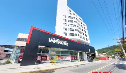 Apartamento com 1 quarto para alugar na Rua João Motta Espezim, 524, Saco dos Limões, Florianópolis, 40 m2 por R$ 2.800