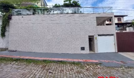 Casa com 1 quarto para alugar na Rua Mário Cândido da Silva, 46, Abraão, Florianópolis por R$ 3.000