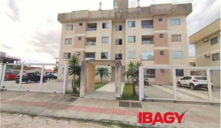 Apartamento com 2 quartos para alugar na Rua João Duarte Raimundo, 715, Caminho Novo, Palhoça, 55 m2 por R$ 2.900