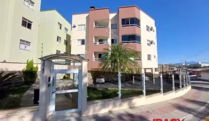 Apartamento com 3 quartos para alugar na Rua Luiz Fagundes, 2643, Picadas do Sul, São José, 88 m2 por R$ 2.800