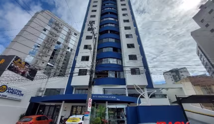 Apartamento com 3 quartos para alugar na Praça Hercílio Luz, 1349, Centro, Florianópolis, 88 m2 por R$ 5.000
