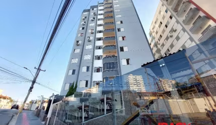 Apartamento com 3 quartos para alugar na Rua Nossa Senhora Aparecida, 1205, Barreiros, São José, 67 m2 por R$ 2.600