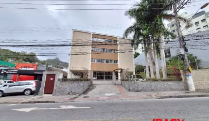 Apartamento com 2 quartos para alugar na Rua Delminda Silveira, 568, Beira Mar, Florianópolis, 72 m2 por R$ 2.800