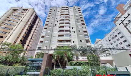 Apartamento com 3 quartos para alugar na Rua Almirante Lamego, 870, Centro, Florianópolis, 122 m2 por R$ 4.500