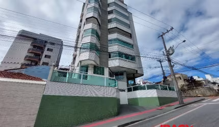 Apartamento com 3 quartos para alugar na Rua Santo Antônio, 395, Barreiros, São José, 90 m2 por R$ 2.600