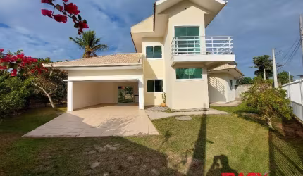 Casa com 3 quartos para alugar na Servidão Romeu Joaquim Antunes, 180, Campeche, Florianópolis, 160 m2 por R$ 6.800