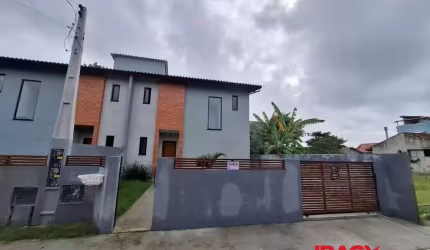 Casa com 2 quartos para alugar na Servidão Rosalina Amélia dos Santos, 675, São João do Rio Vermelho, Florianópolis, 88 m2 por R$ 4.500